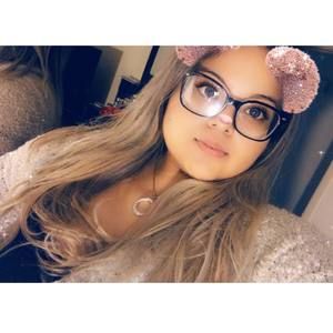 Meet your Posher, Valentina